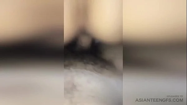 (Amateur) Real Chinese girlfriend is having sex in her lover's house